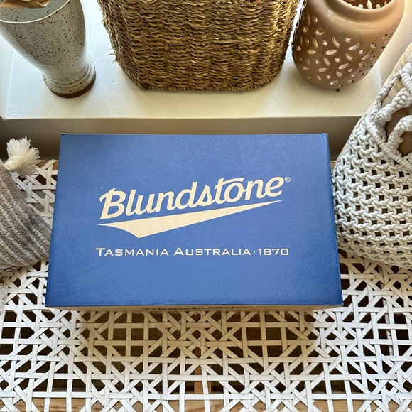 Blundstone heeled boots (style 1961) AUS4.5 US W7.5 - Picture 2 of 8
